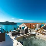 Apartmán Sunshine With Hot Tub *