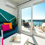 Sunshine With Hot Tub * Dubrovník