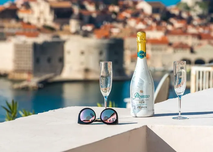 Sunshine With Hot Tub Apartamento Dubrovnik
